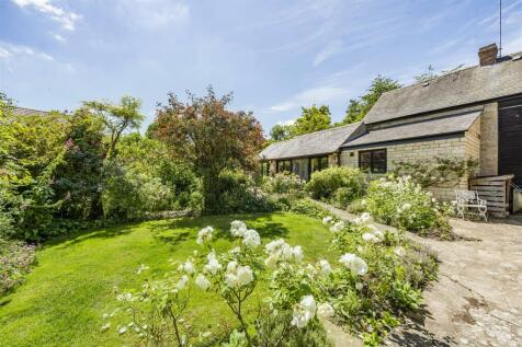 Stable Cottage, 1a Kettle End, Lois Weedon