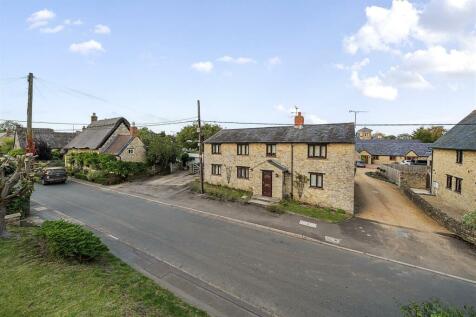 Clare Barn,Yardley Gobion