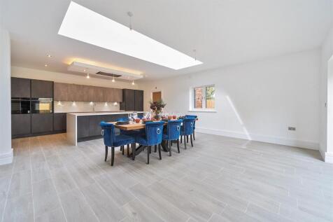 3 Furl Close, Maids Moreton