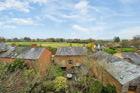 Quinbury Cottage, 35 Quinbury End, Blakesley