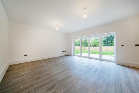 Plot 12, Foxcote Fields, Maids Moreton (4).jpg
