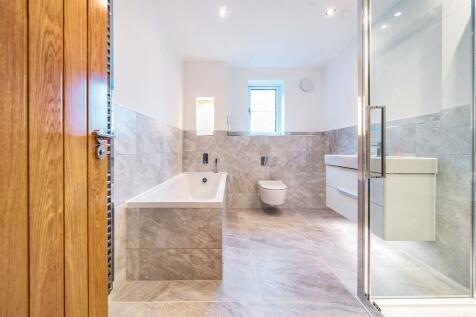 Plot 12, Foxcote Fields, Maids Moreton (22).jpg