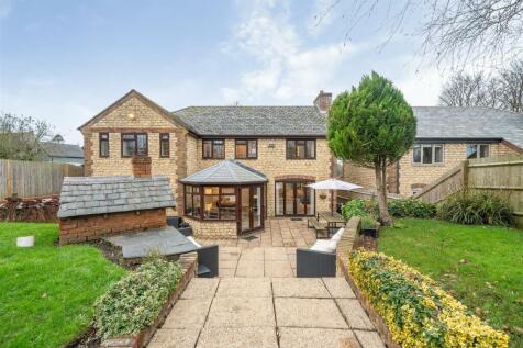 Ambleside, 63 Church Street, Helmdon