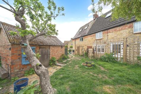 1 Mill Lane, Stoke Bruerne