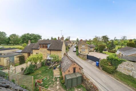 1 Mill Lane, Stoke Bruerne