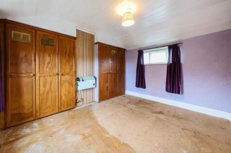 65 High Street, Whittlebury