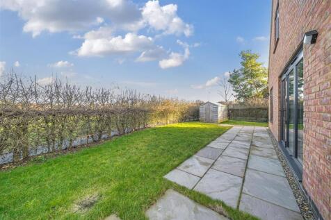 3a Plank Houses, Towcester