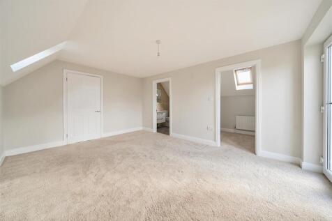 16 Hartwell Road, Ashton
