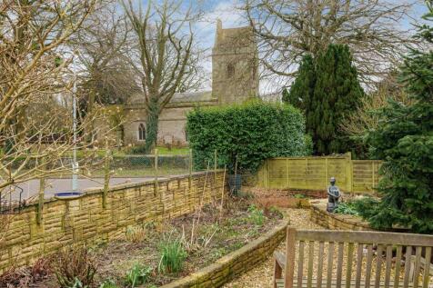4 New Road, Maidford