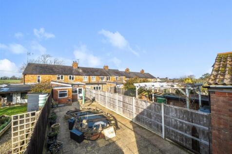 77 High Street, Astcote