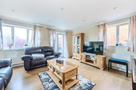 31 York Close, Towcester