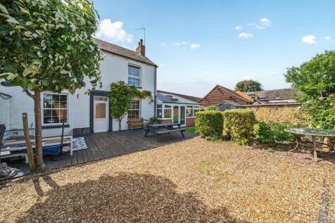 Rose Cottage, Browns Yard, Towcester (18).jpg