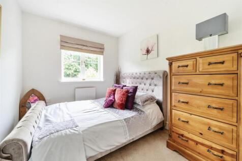 12, Herbert Gardens Towcester