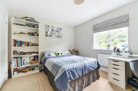 12, Herbert Gardens Towcester