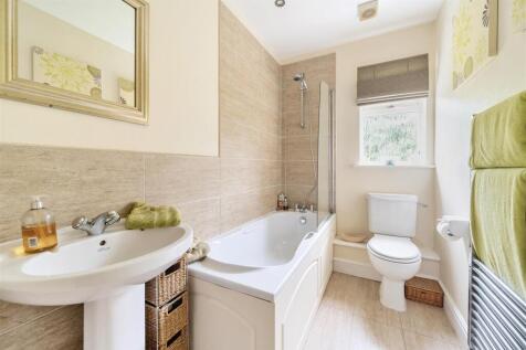 12, Herbert Gardens Towcester