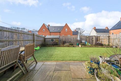 4 Sedgefield Drive, Towcester