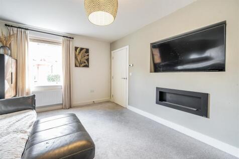 4 Sedgefield Drive, Towcester