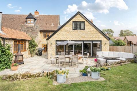 Walnut Tree Cottage, Tathall End, Hanslope (22).jp