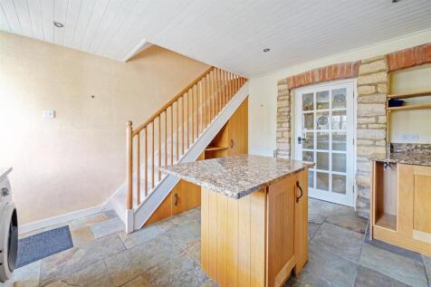 12 Park Road, Sherrington