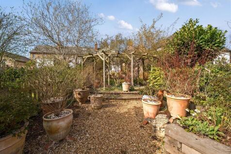 12 Park Road, Sherrington