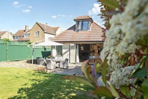 Rose Holme Cottage, 35 High Street, Paulerspury (8