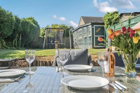 Rose Holme Cottage, 35 High Street, Paulerspury (1