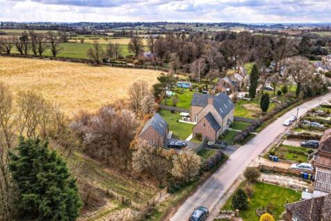 End House, Culworth (cr).jpg