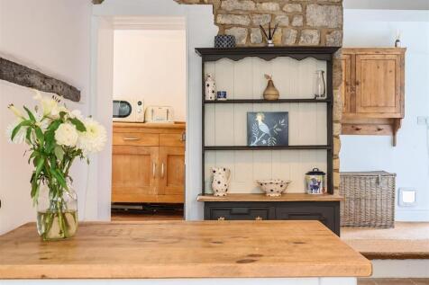 Pear Tree Cottage, 12 Blakesley Hill Greens Norton
