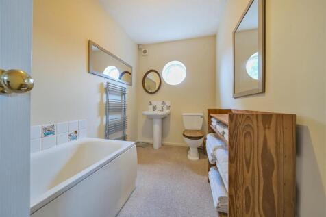 Rosebery Farm, Hoggeston, Buckingham