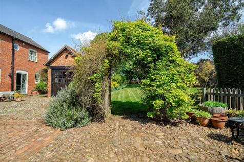 Rosebery Farm, Hoggeston (19).jpg