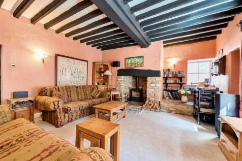Rectory Cottage, 21 Hartwell Road, Aston (5).jpg