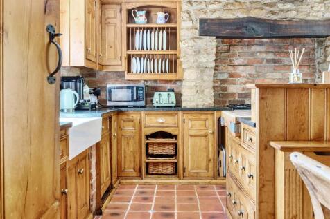 Rectory Cottage, 21 Hartwell Road, Aston (25).jpg