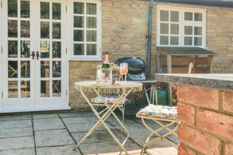 Rectory Cottage, 21 Hartwell Road, Aston (32).jpg