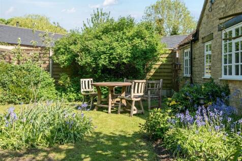 Rectory Cottage, 21 Hartwell Road, Aston (36).jpg