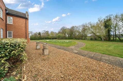 61 Reffield Close, Towcester