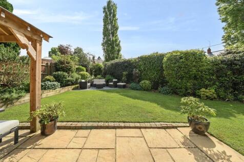 Sycamore House, 2 Mill Lane, Greens Norton