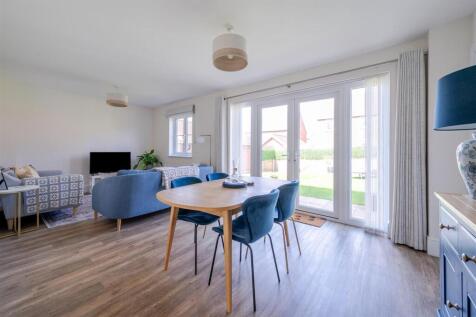 32 Tanters Road, Towcester