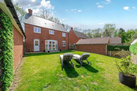 32 Tanters Road, Towcester