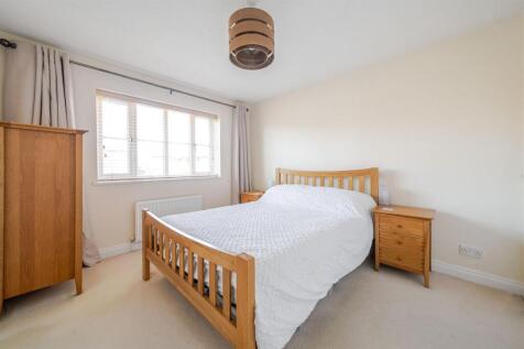 44 Docklewell Close, Towcester (30).JPG