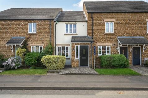 10 Northampton Road, Litchborough