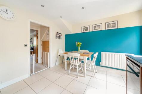 10 Northampton Road, Litchborough