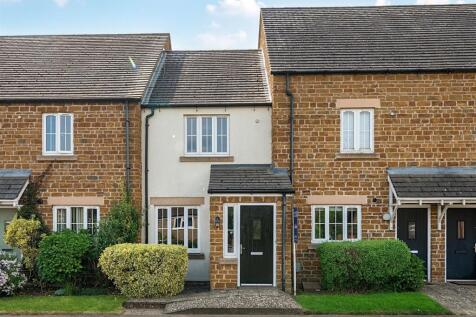 10 Northampton Road, Litchborough (3) cr.JPG