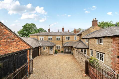 Stockmans Barn, Heathencote (e) (1).jpg