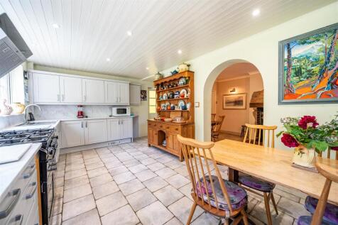 1 Showsley Road, Showsley