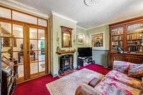 1 Showsley Road, Showsley