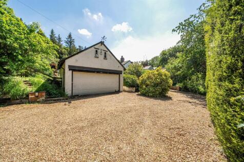 1 Showsley Road, Showsley