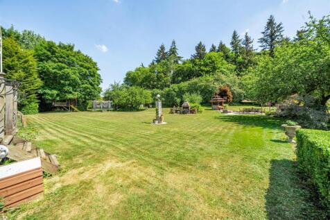 1 Showsley Road, Showsley