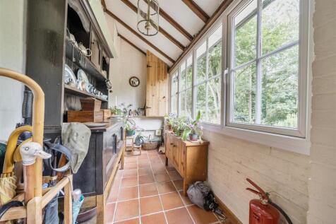 1 Showsley Cottage, Showsley (2).jpg