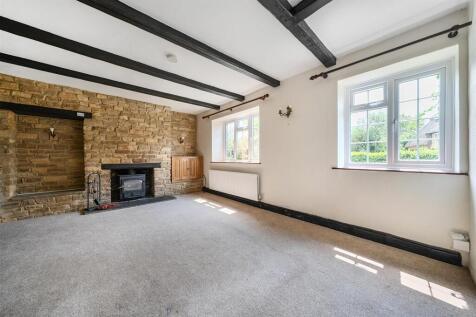 Englenook, 20 High Street, Paulerspury (21).jpg
