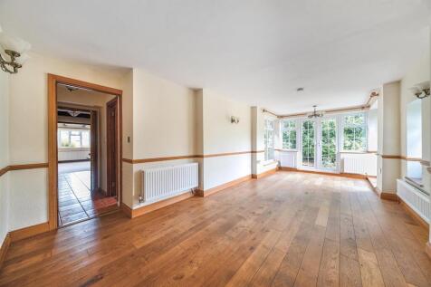 Englenook, 20 High Street, Paulerspury (13).jpg